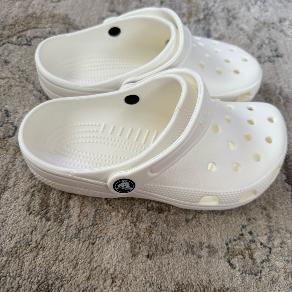 CROCS Kids Slip-On Sandals - white - Picture 2 of 4